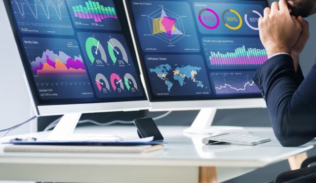 buyuk veri ve veri analitiginin is dunyasina etkisi karar almada veri odakli yaklasimlar