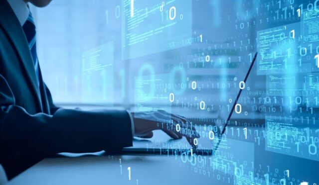 teknolojiyle degisen egitim sistemleri