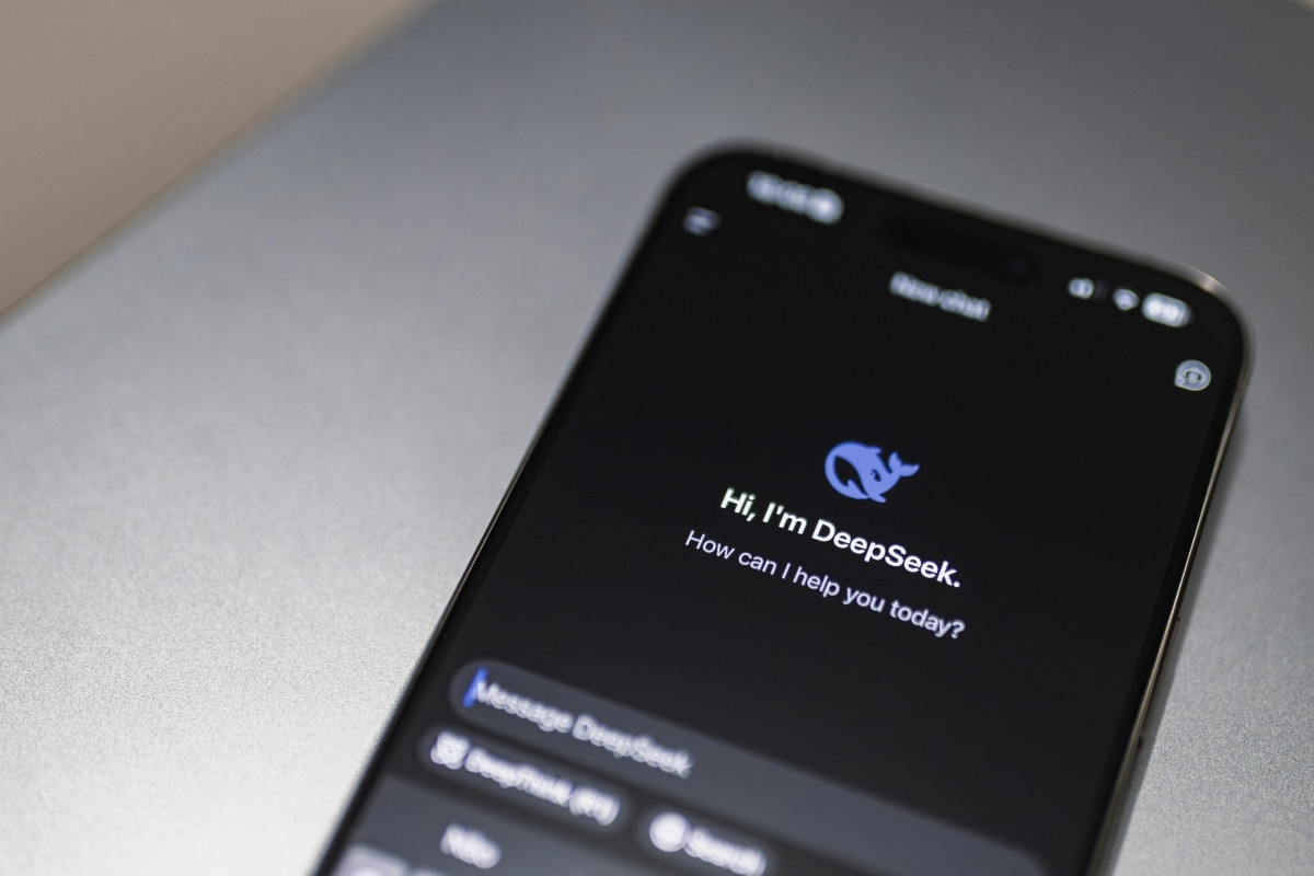 DeepSeek: Yapay Zekanın Yeni Oyuncusu! Peki, Diğer Yapay Zekalardan Farkı Ne?