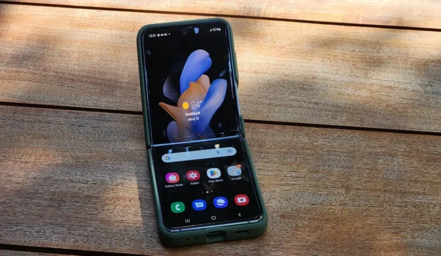 Samsung Galaxy Z Flip 4 güncellemesi ile ilgili her şey