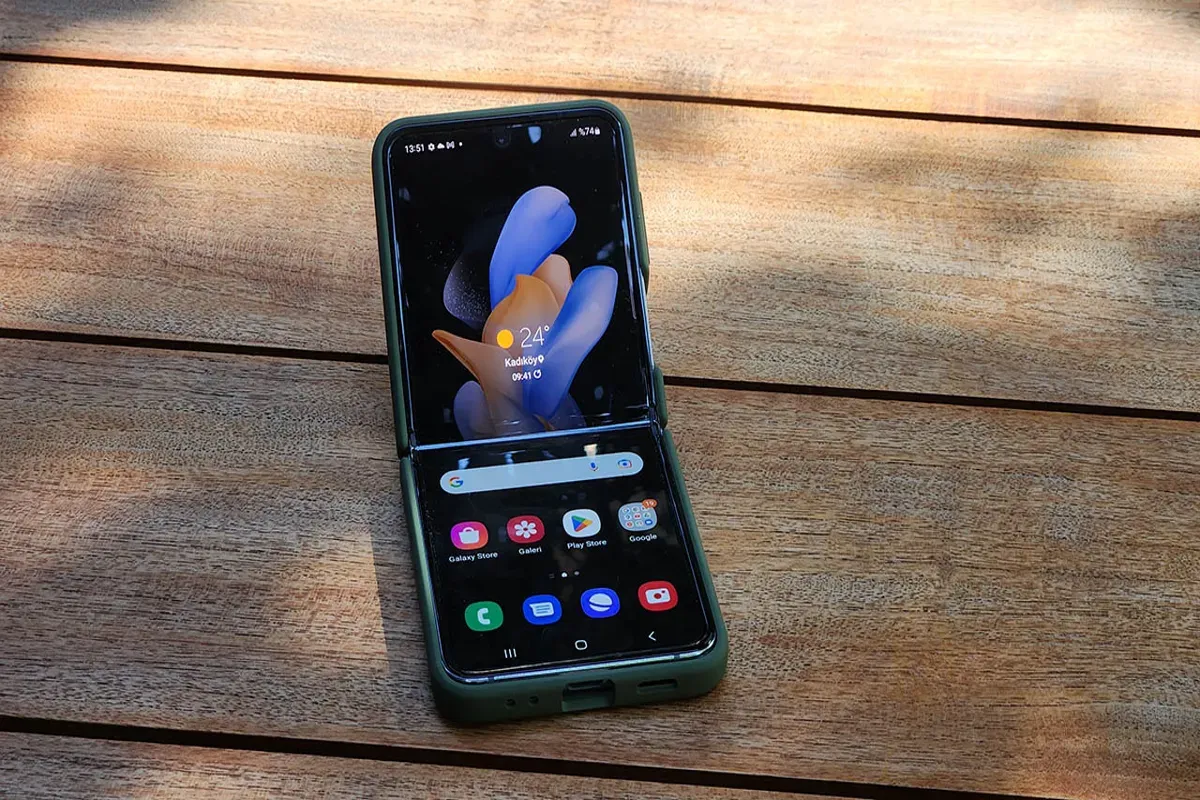 Samsung Galaxy Z Flip 4 güncellemesi ile ilgili her şey