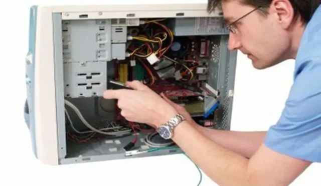 image V426MGCNTF.webp